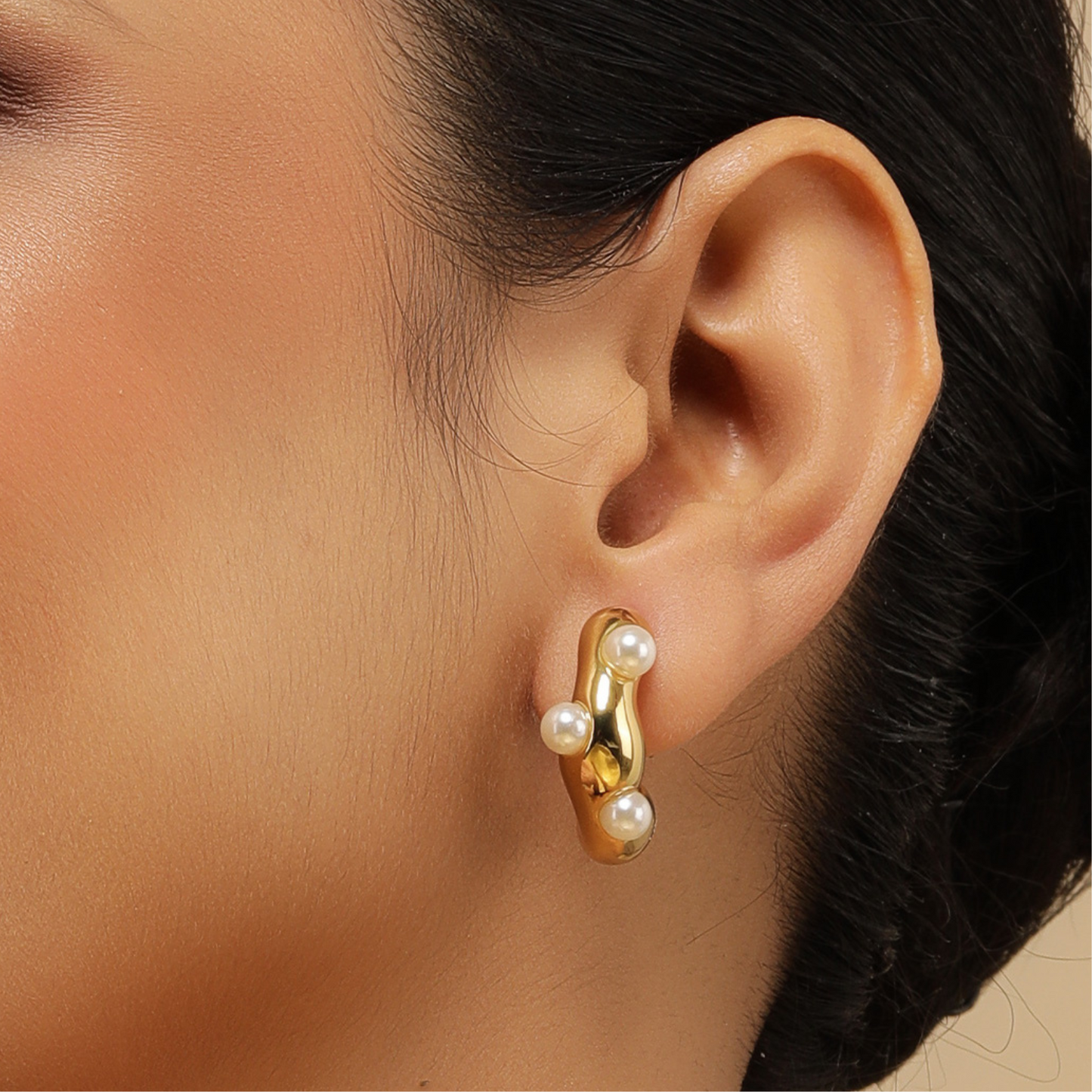 Pearl Gleam 18K Gold Plated Earrings