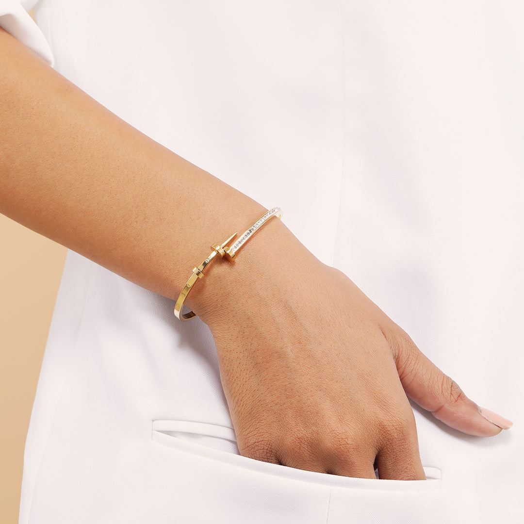 Sleek Halo 18K Gold Plated Bracelet