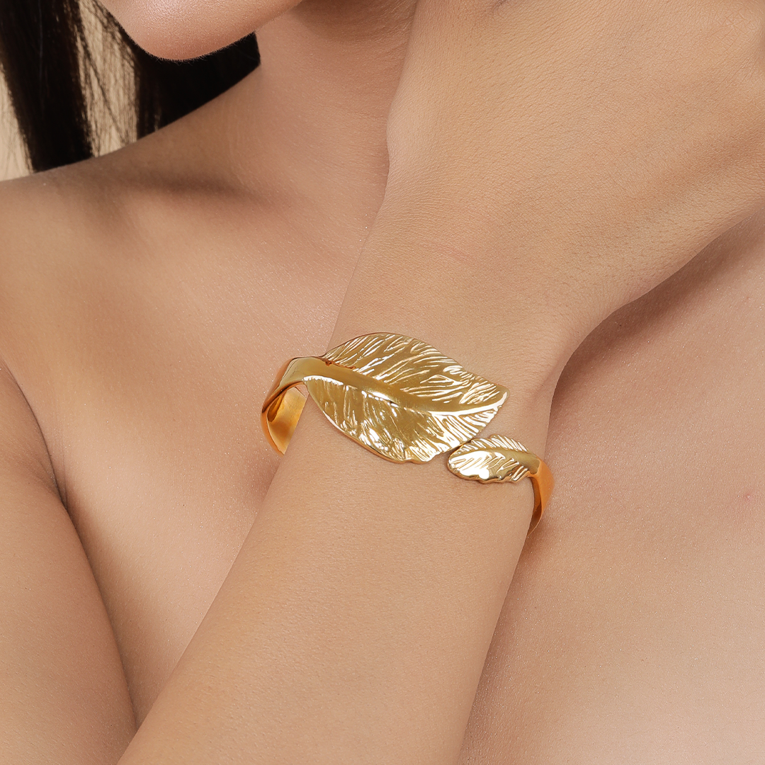 Leaf Handcuff 18K Gold Plated Bracelet