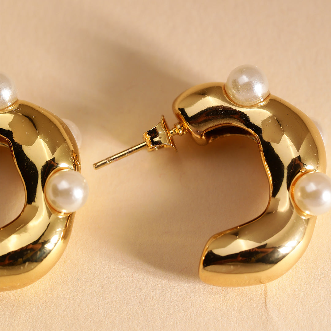 Pearl Gleam 18K Gold Plated Earrings